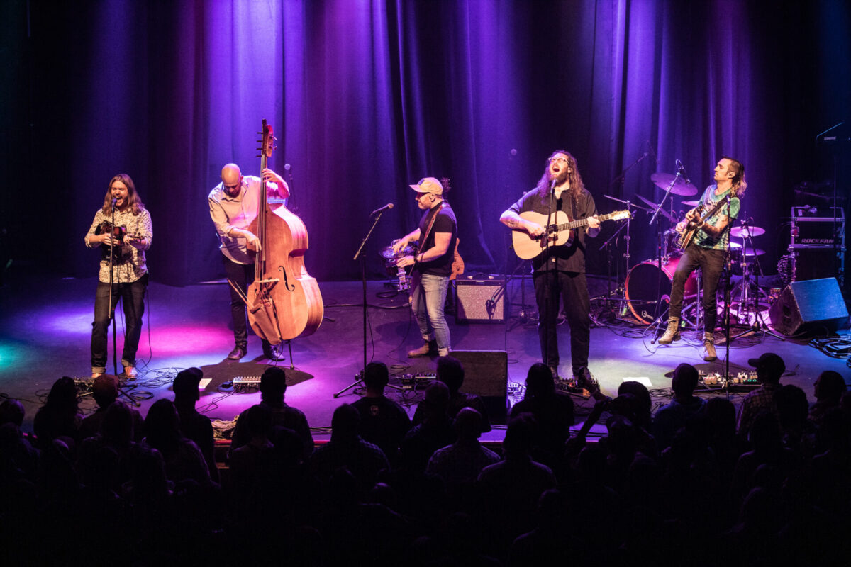 The Lil Smokies, Nov 19, 2021, Fox Theatre, Boulder, CO. Photo by Mitch Kline.