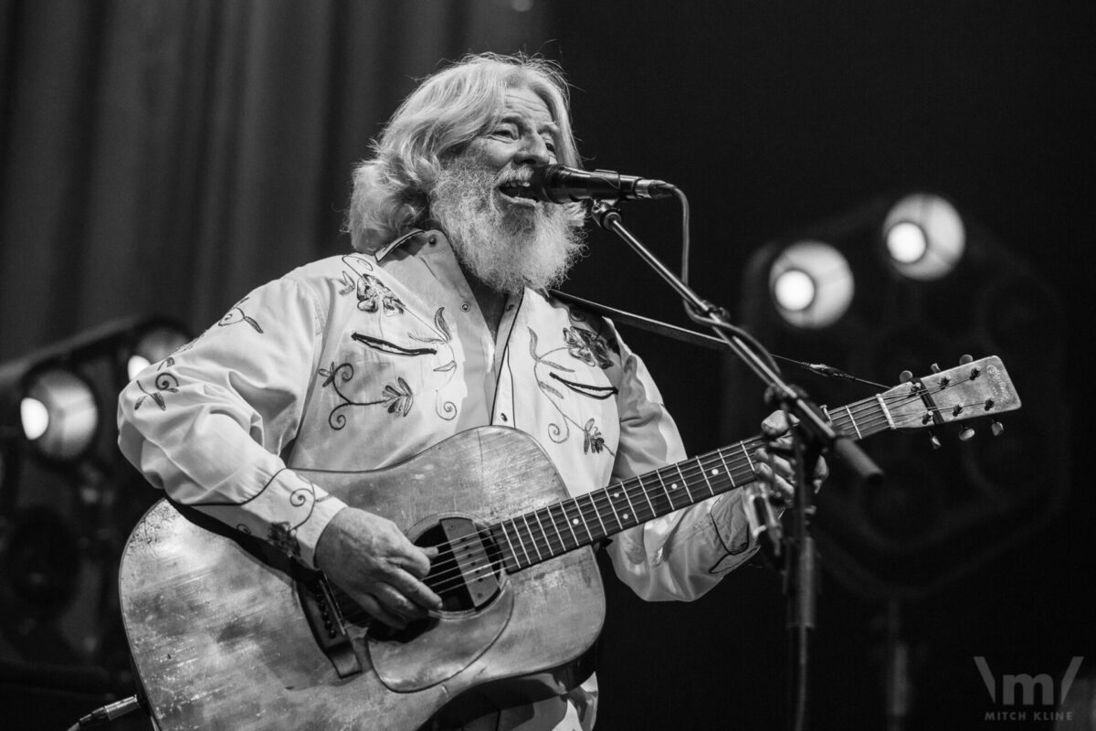 Bill Nershi, The String Cheese Incident, Nov 24, 2021, Mission Ballroom, Denver, CO. Photo by Mitch Kline.