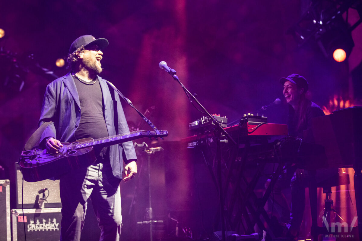 Anders Beck and Holly Bowling, Greensky Bluegrass, Sept 17, 2022, Red Rocks Amphitheatre, Morrison, CO. Photo by Mitch Kline.