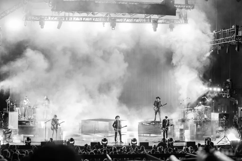 Beck, July 23, 2019, Fiddler's Green Amphitheatre, Greenwood Village, CO. Photo by Mitch Kline.