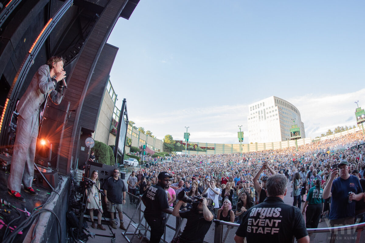 Cage the Elephant, July 23, 2019, Fiddler's Green Amphitheatre, Greenwood Village, CO. Photo by Mitch Kline.